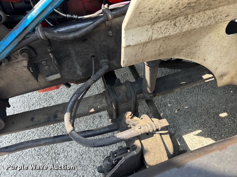 image for item DW1989 2007 International 9400I semi truck