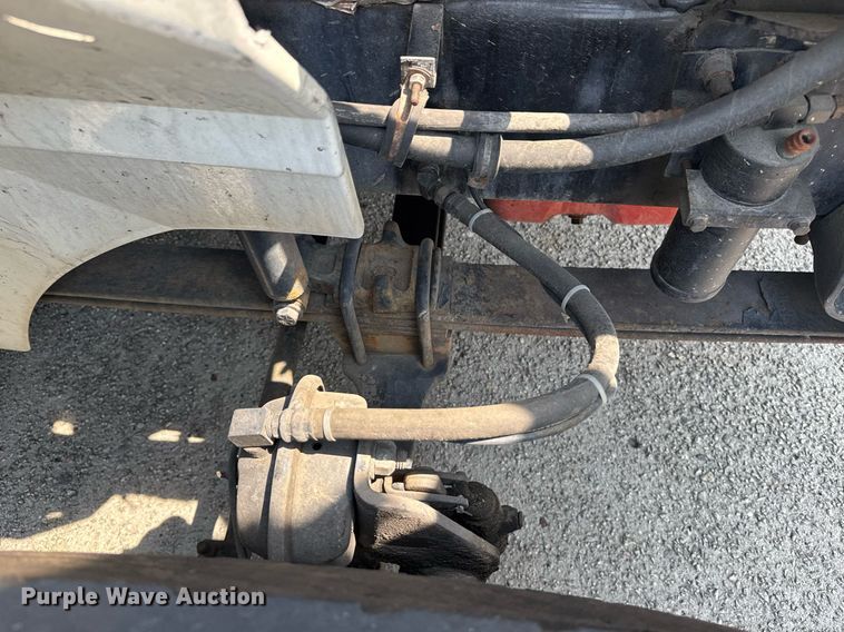 image for item DW1989 2007 International 9400I semi truck