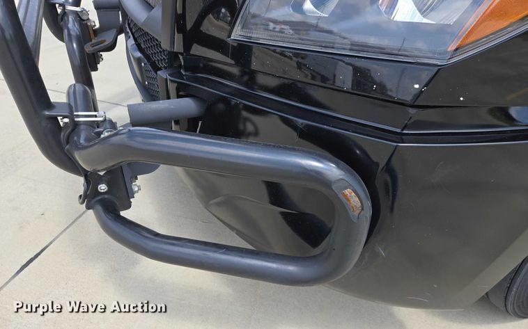 image for item DW7019 2018 Freightliner Cascadia semi truck