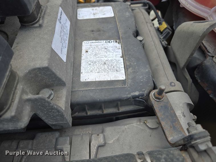 image for item DW7019 2018 Freightliner Cascadia semi truck