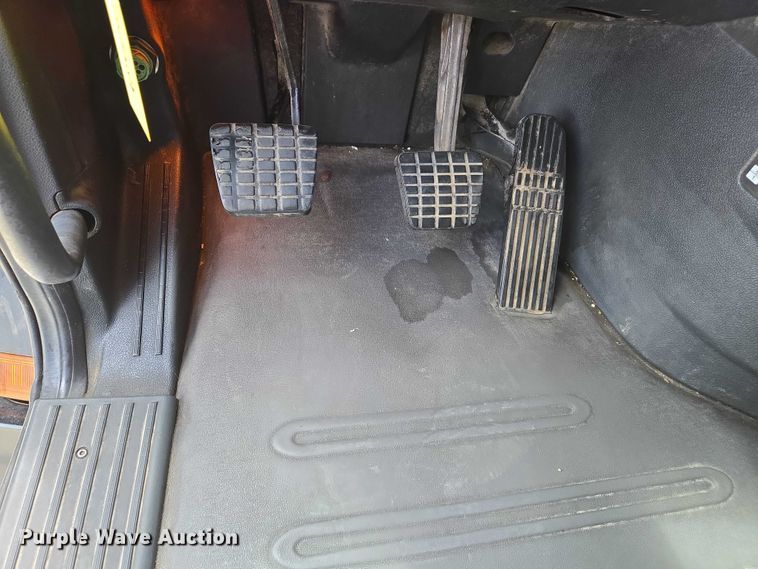 image for item DW7021 2019 Freightliner Cascadia semi truck