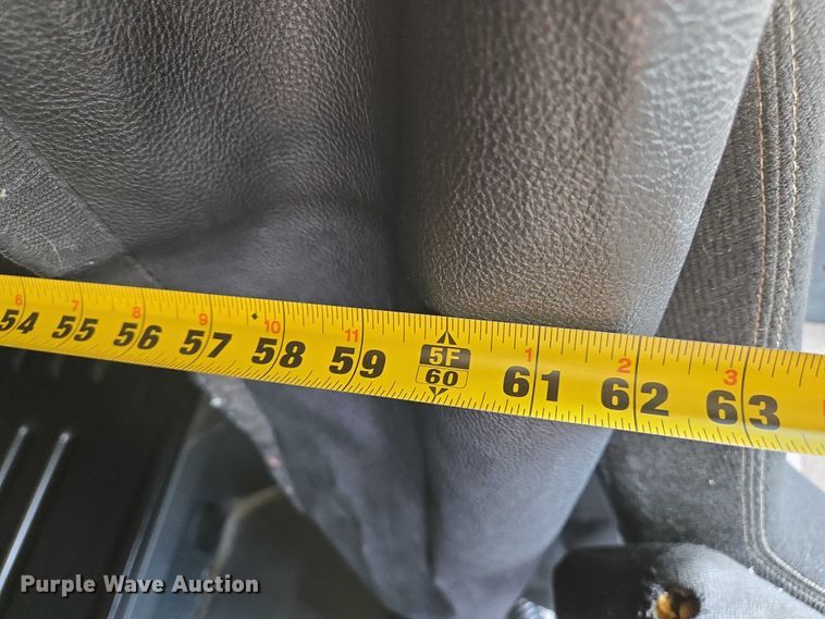 image for item DW7021 2019 Freightliner Cascadia semi truck