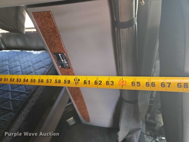 image for item DW7035 2005 Peterbilt  379 semi truck