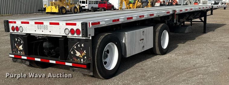 image for item DY0006 2019 Transcraft 554 C  flatbed trailer