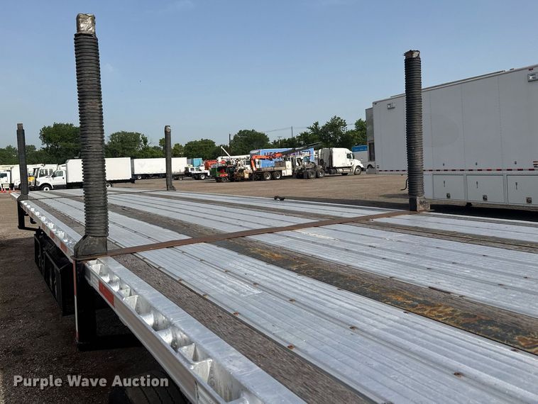 image for item DY0006 2019 Transcraft 554 C  flatbed trailer