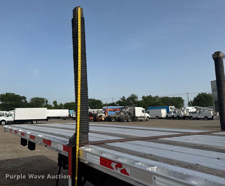 image for item DY0006 2019 Transcraft 554 C  flatbed trailer
