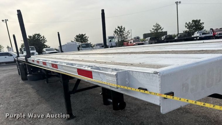 image for item DY0006 2019 Transcraft 554 C  flatbed trailer