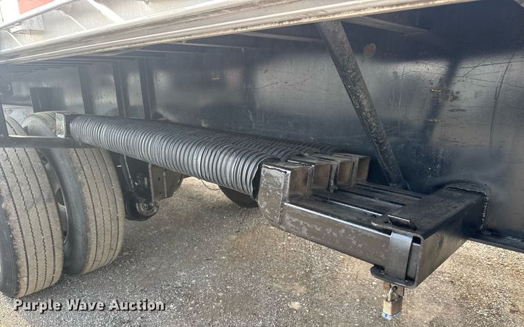 image for item DY0006 2019 Transcraft 554 C  flatbed trailer