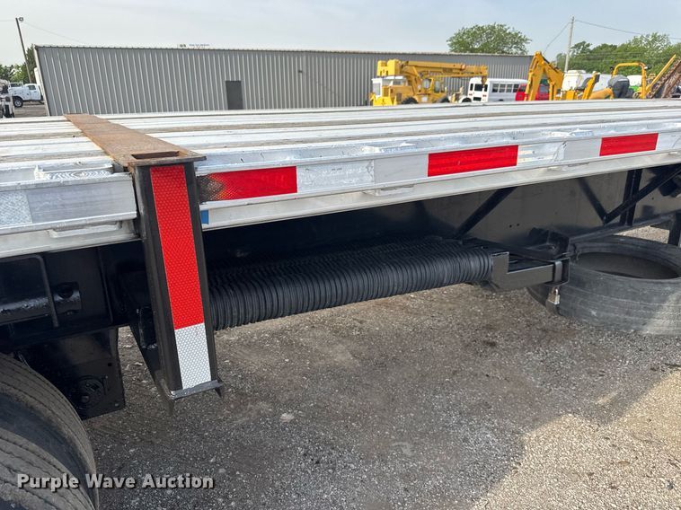 image for item DY0006 2019 Transcraft 554 C  flatbed trailer