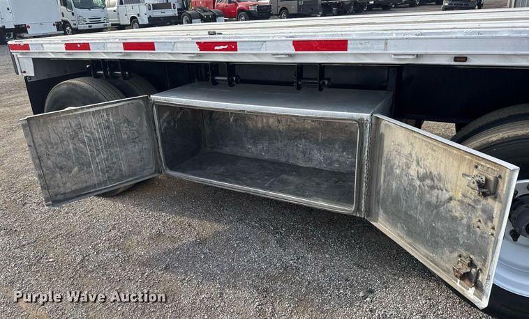 image for item DY0006 2019 Transcraft 554 C  flatbed trailer