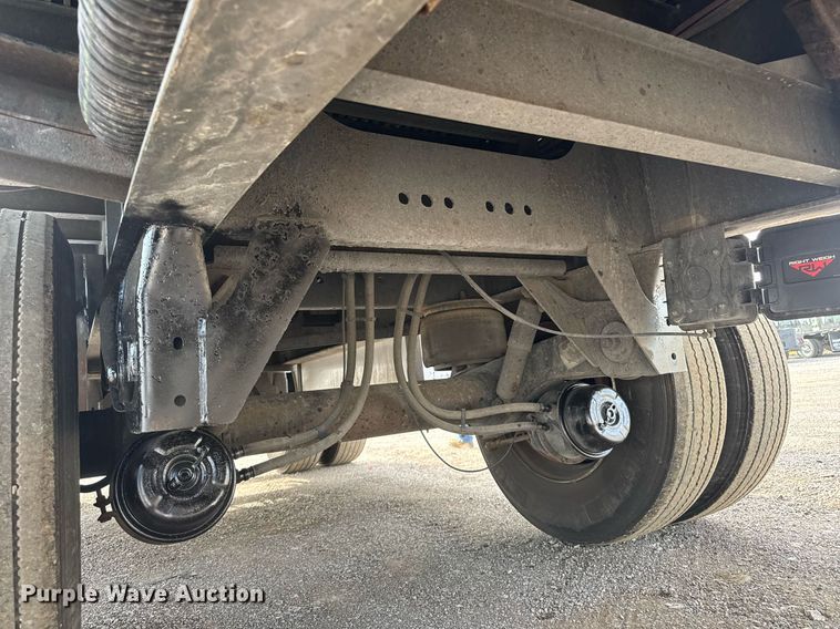 image for item DY0006 2019 Transcraft 554 C  flatbed trailer