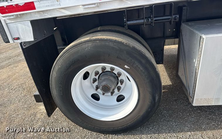 image for item DY0006 2019 Transcraft 554 C  flatbed trailer