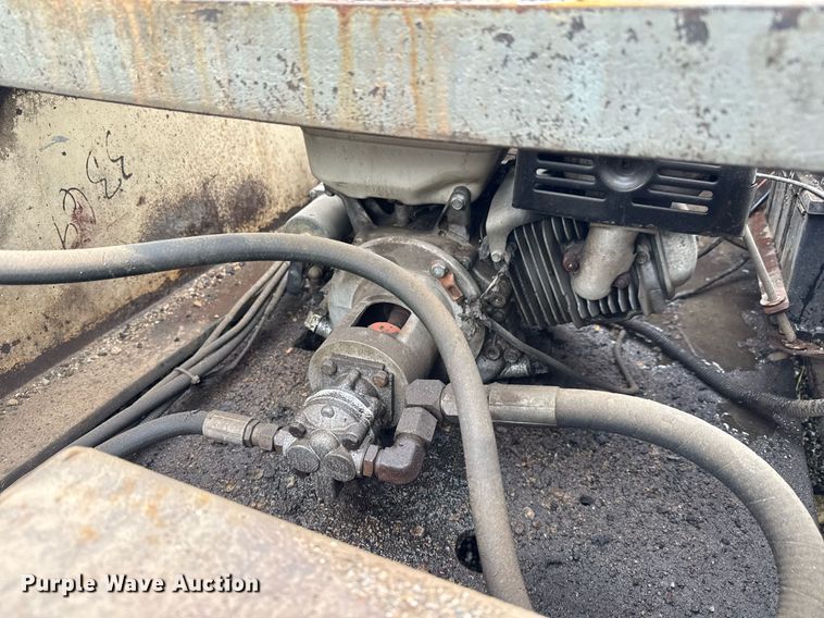 image for item DY0038 1985 Load King 504 DFP lowboy equipment trailer