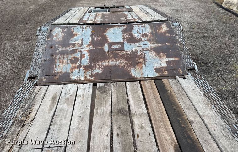 image for item DY0038 1985 Load King 504 DFP lowboy equipment trailer