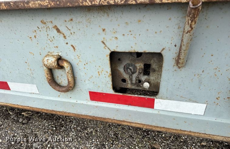 image for item DY0038 1985 Load King 504 DFP lowboy equipment trailer