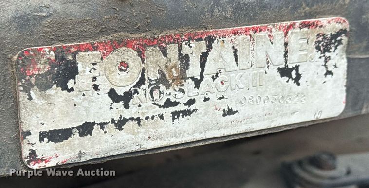 image for item DY0041 2000 Kenworth T800 semi truck