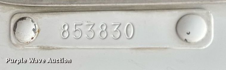 image for item DY0041 2000 Kenworth T800 semi truck