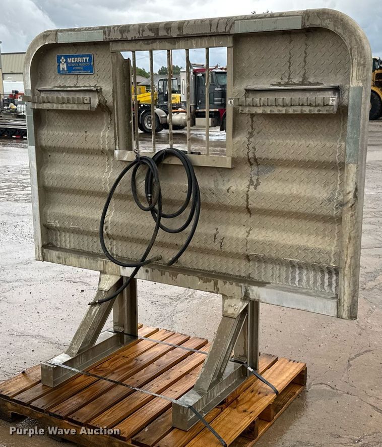 image for item DY0163 Merritt headache rack