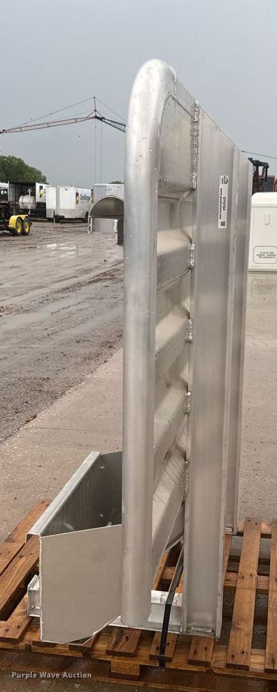 image for item DY0164 Merritt headache rack