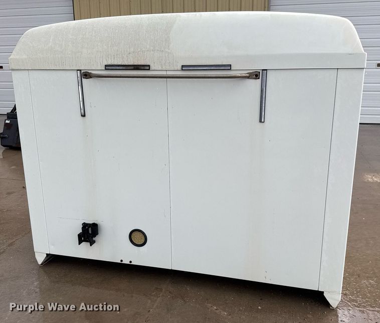 image for item DY0165 Mack sleeper cab