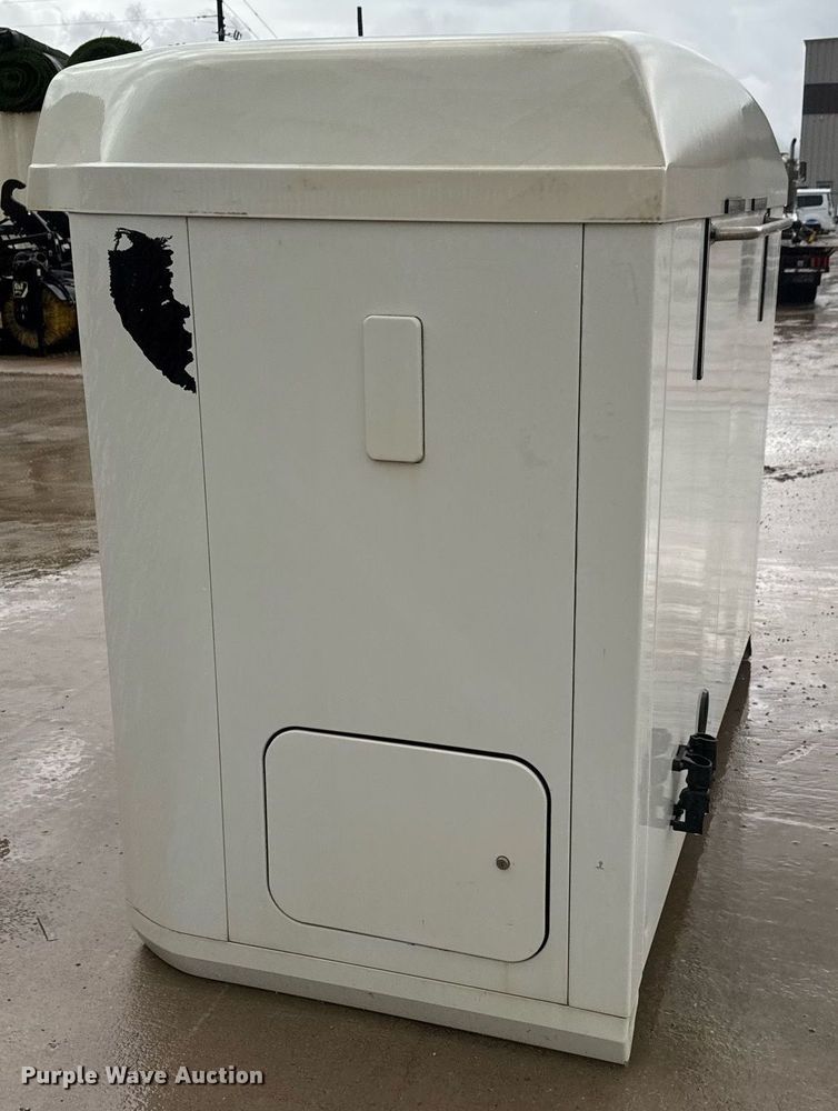 image for item DY0165 Mack sleeper cab