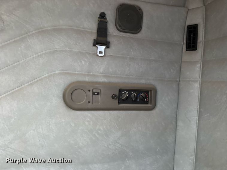 image for item DY0167 Mack sleeper cab