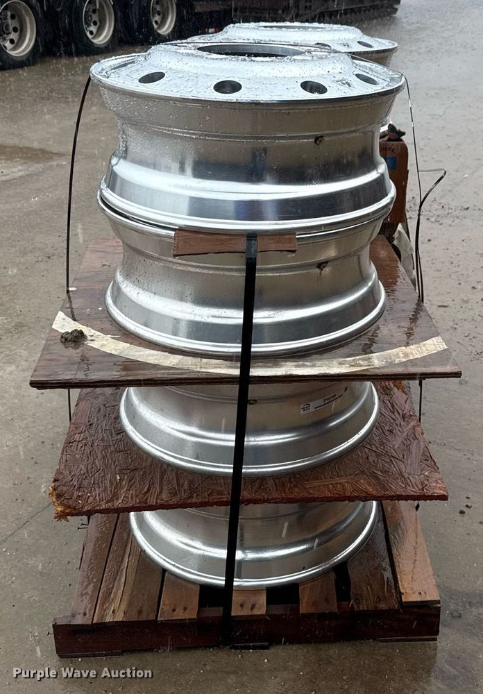 image for item DY0169 (8) Accuride wheels