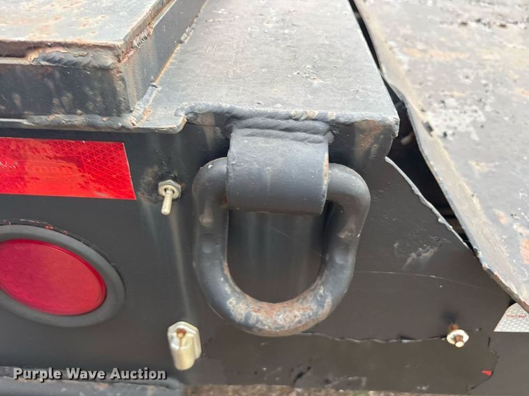 image for item DY0507 2011 Kaufman lowboy equipment trailer