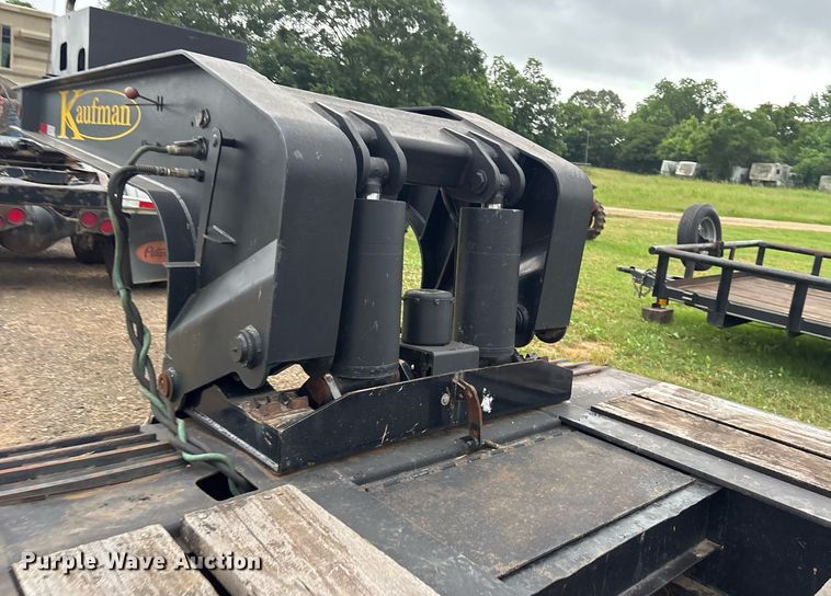 image for item DY0507 2011 Kaufman lowboy equipment trailer