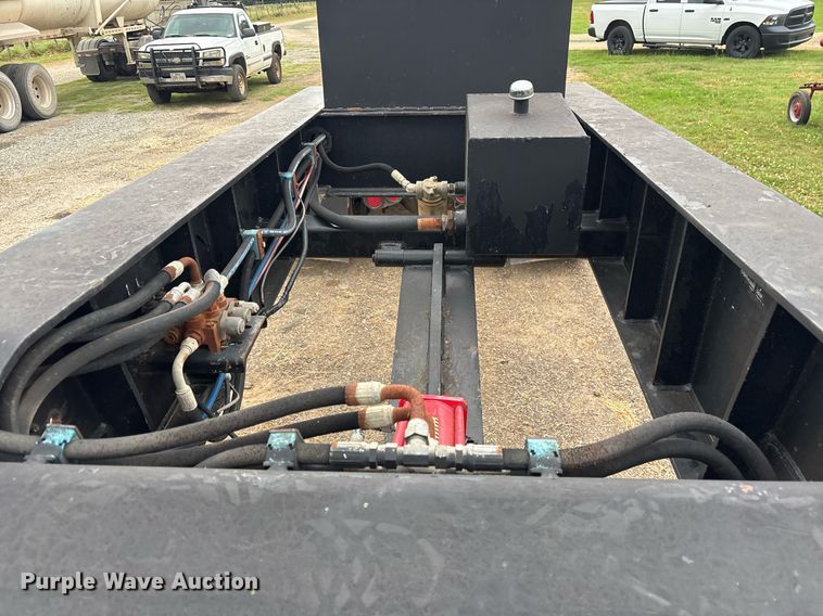 image for item DY0507 2011 Kaufman lowboy equipment trailer