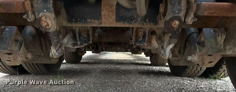 image for item DY0507 2011 Kaufman lowboy equipment trailer