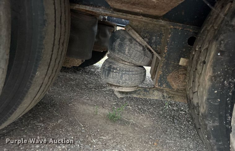 image for item DY0507 2011 Kaufman lowboy equipment trailer