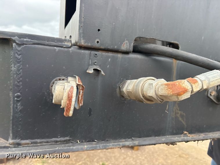 image for item DY0507 2011 Kaufman lowboy equipment trailer