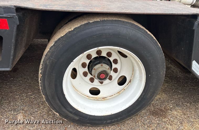 image for item DY0507 2011 Kaufman lowboy equipment trailer