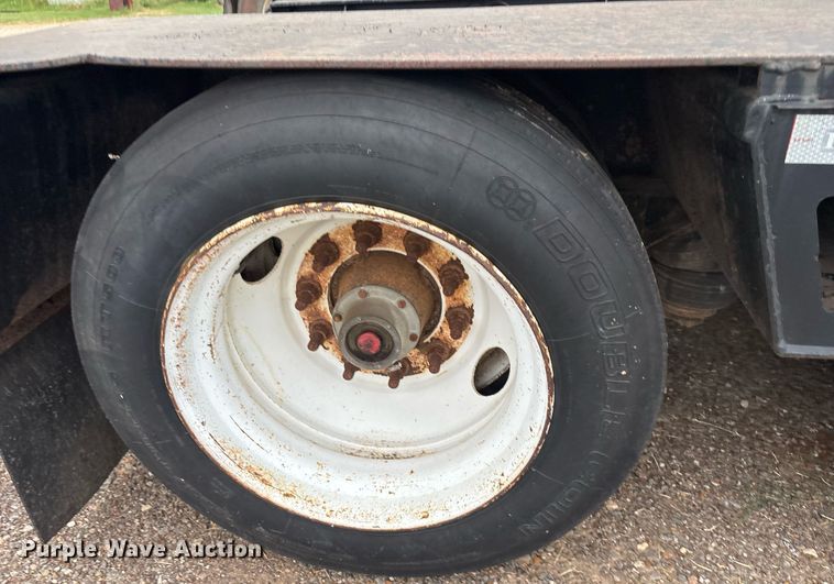 image for item DY0507 2011 Kaufman lowboy equipment trailer