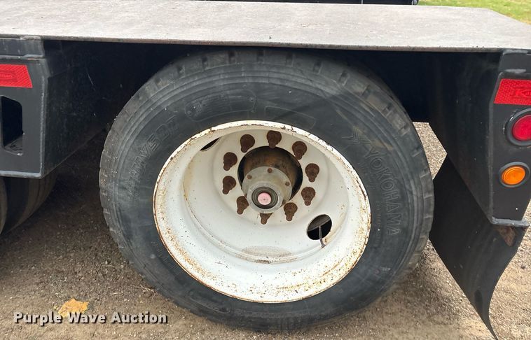 image for item DY0507 2011 Kaufman lowboy equipment trailer