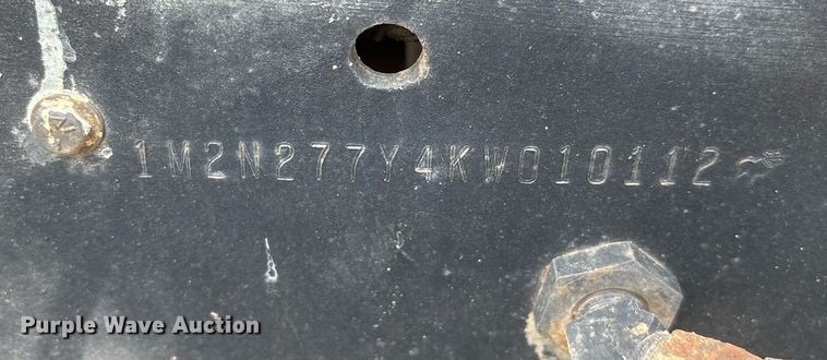 image for item DY0526 1989 Mack R690ST winch truck