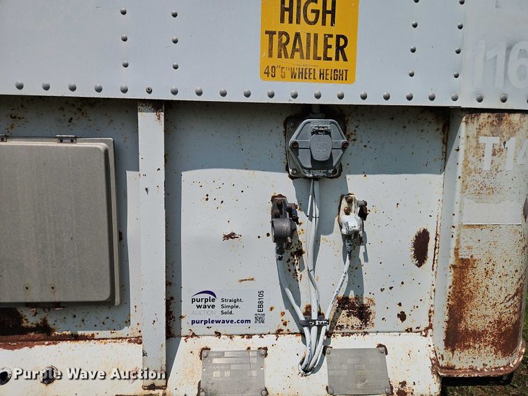 image for item EB8105 1986 Trailmobile 01HA-1SAL dry van trailer