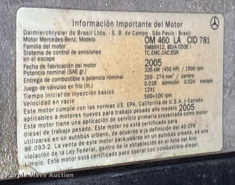 image for item EC3578 2006 Freightliner CL112 semi truck