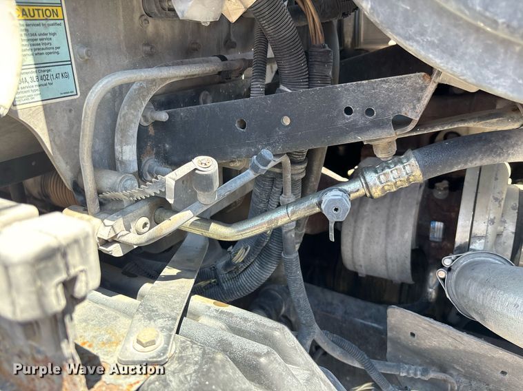 image for item EC3578 2006 Freightliner CL112 semi truck