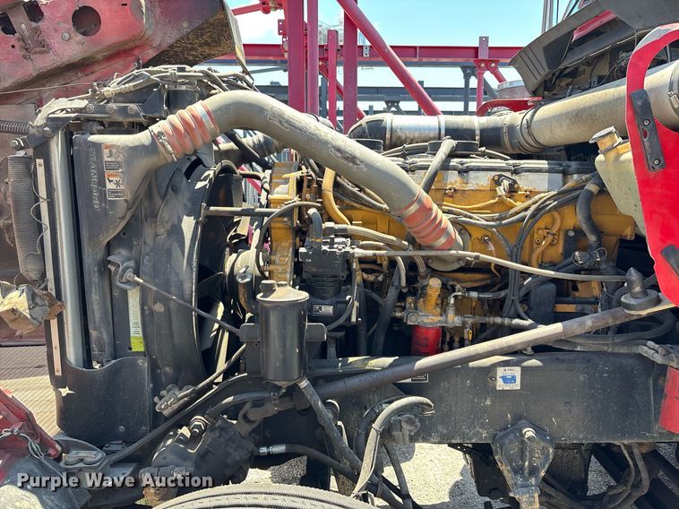 image for item EC3597 2004 Kenworth W900B semi truck