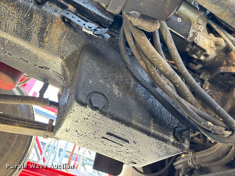 image for item EC3597 2004 Kenworth W900B semi truck