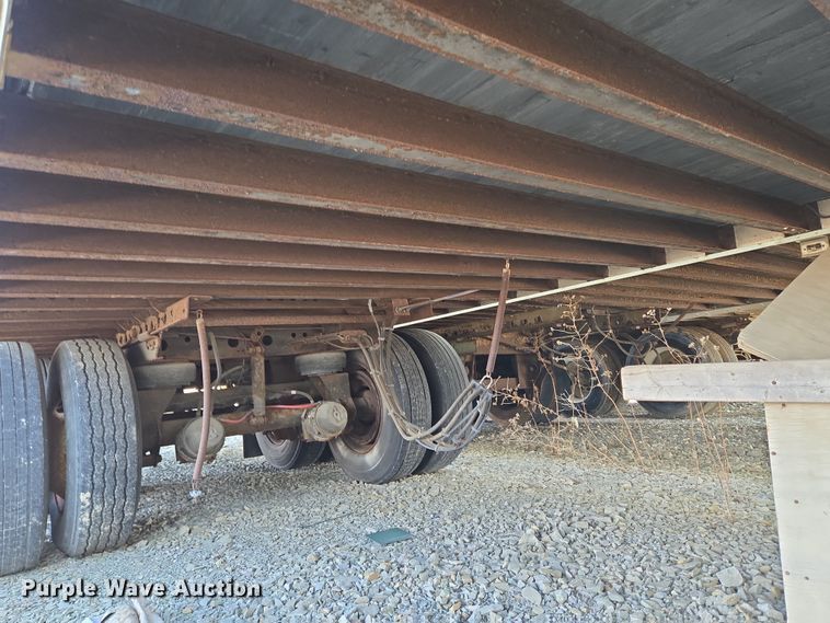 image for item EC4068 2005 Wabash DVCVHPC dry van trailer