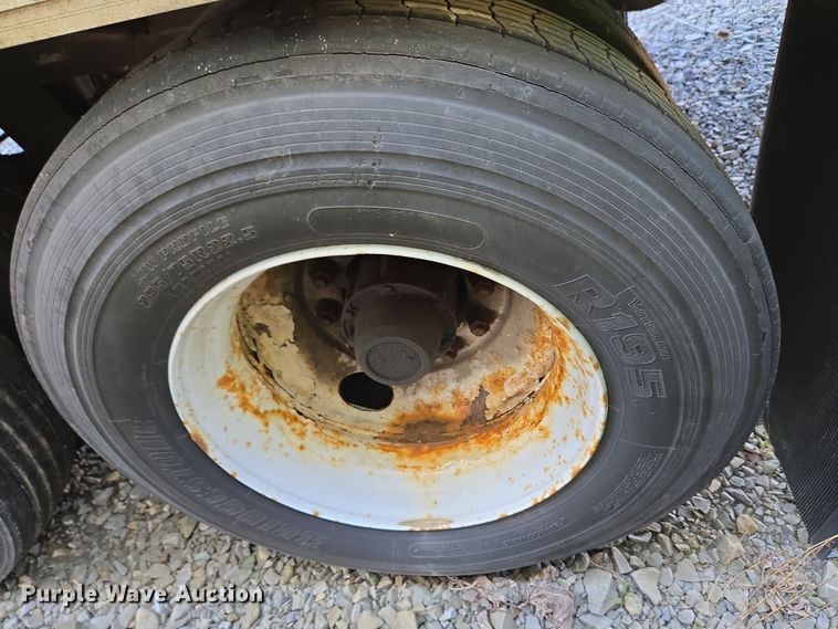 image for item EC4068 2005 Wabash DVCVHPC dry van trailer