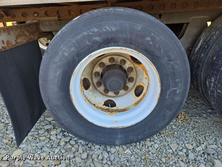 image for item EC4068 2005 Wabash DVCVHPC dry van trailer