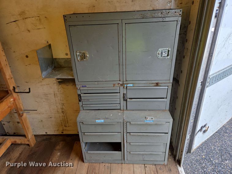 image for item EC4246 2011 Chevrolet Express 3500 box truck