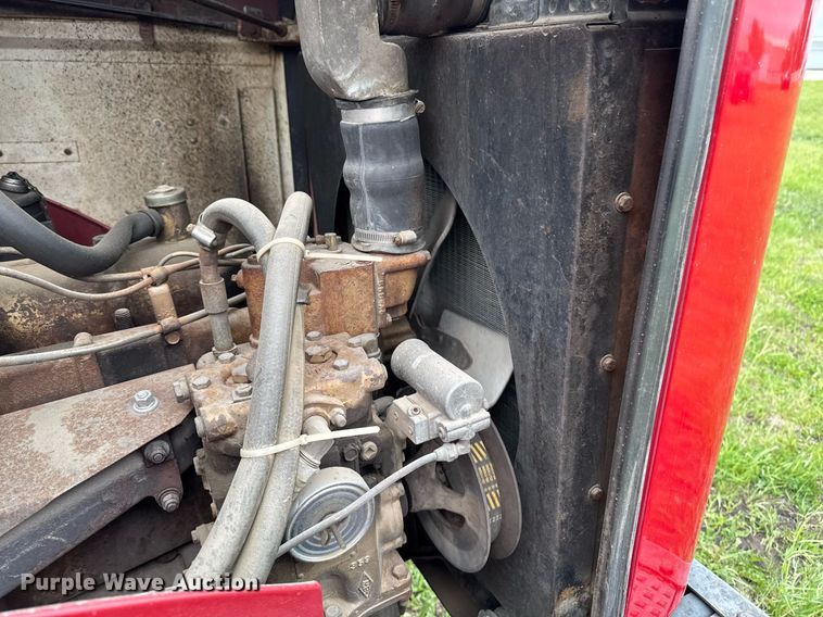 image for item EC7969 1964 REO E330 rollback truck