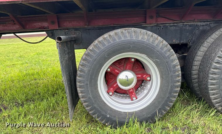 image for item EC7969 1964 REO E330 rollback truck