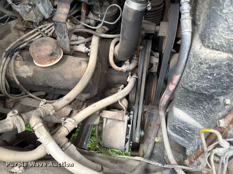 image for item EC7971 1966 Ford N750 truck cab and chassis