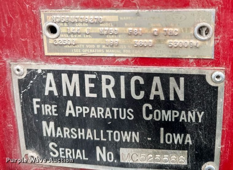 image for item EC7971 1966 Ford N750 truck cab and chassis